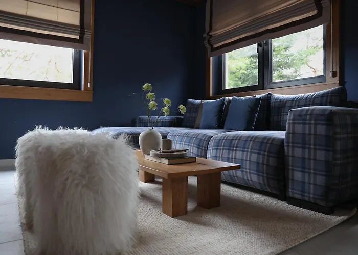 Gigi Mountain Дивчибаре